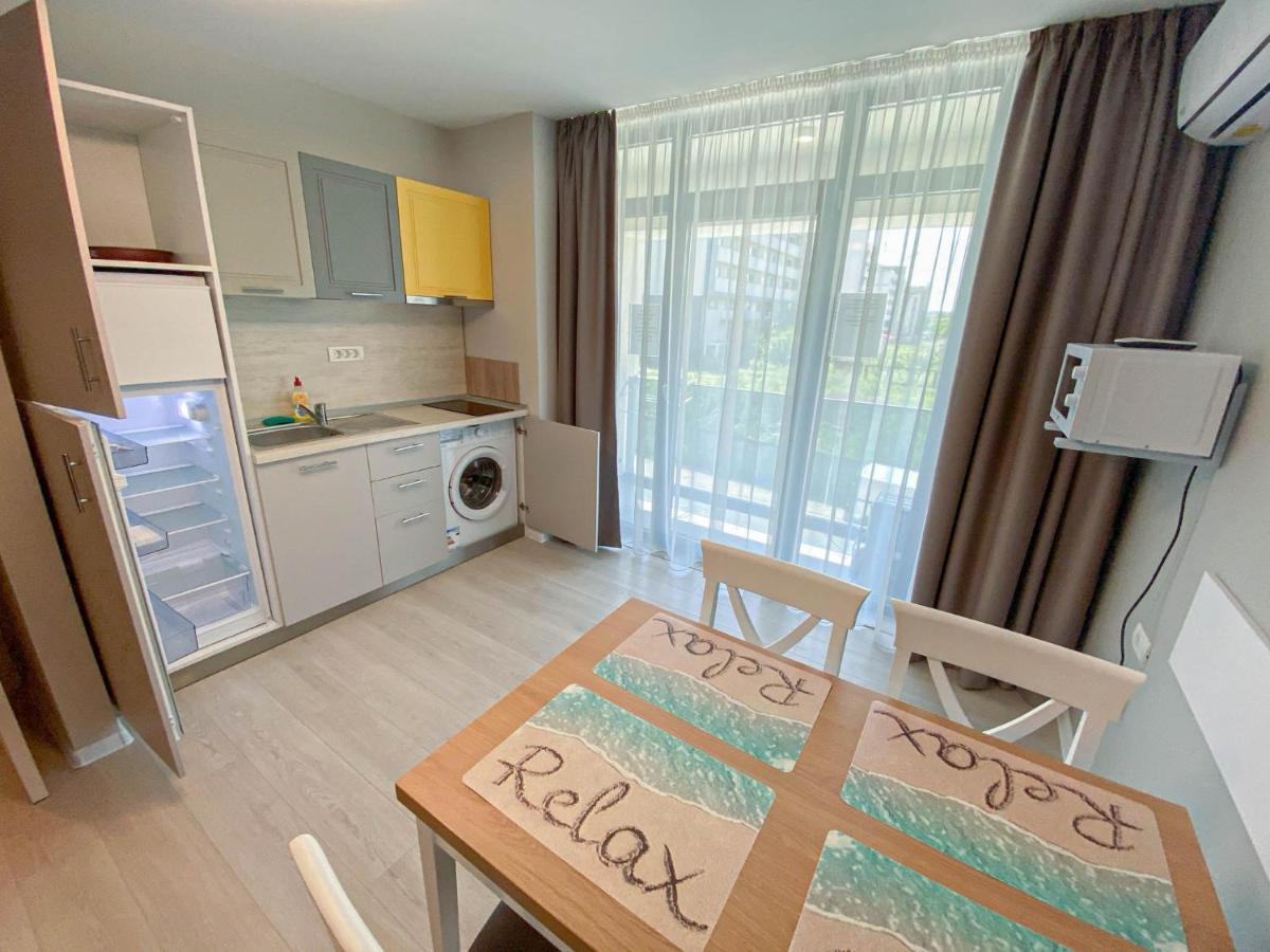 Aparthotel Nevada - Apartamente Constanţa Exteriör bild